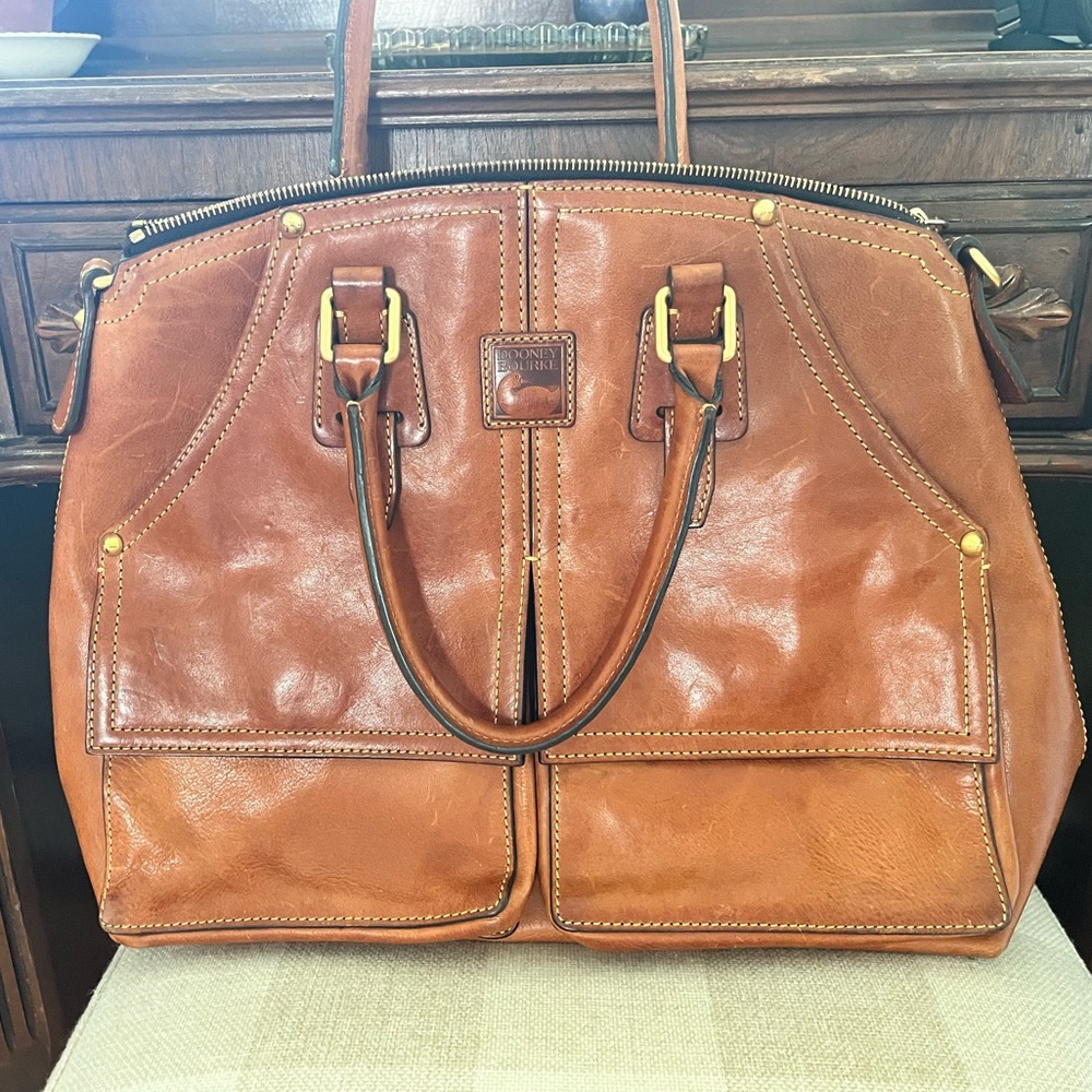 Dooney & Bourke Florentine Clayton